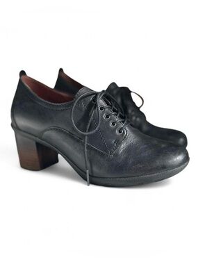 Dansko | Pennie Bootie Block Heels Women's 38/ US 7.5-8 Black Leather Victorian